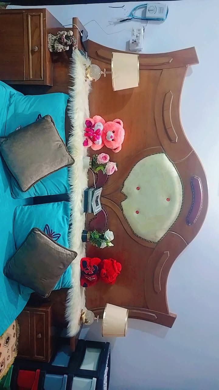 غرفة نوم مستعمله للبيع السعر 550
***********
