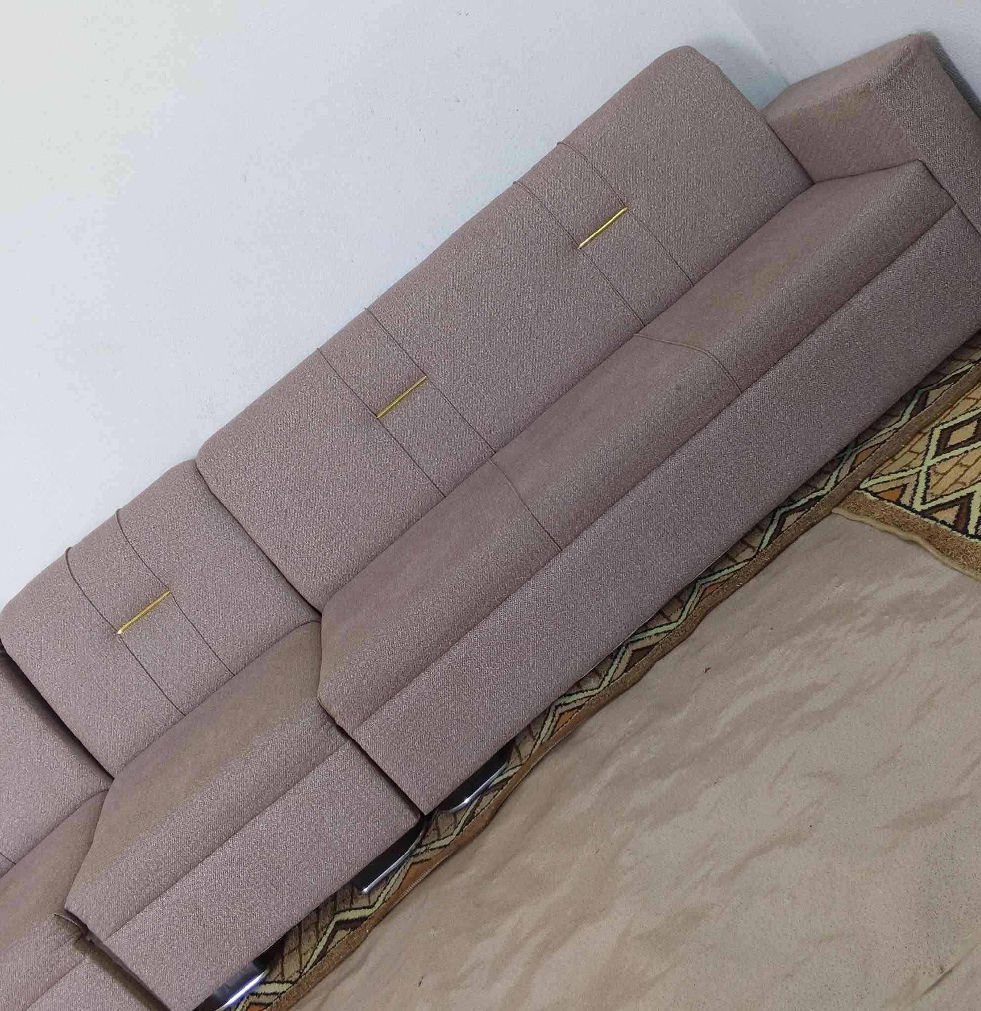 ▪️ديوان 12 مقاعد  تسكام  

▪️ ديوان  كلش  نضيف 

▪️المكان حصوه حي عداي قرب موكب الزهراء

📲 للاستفسار اتصال : ***********

