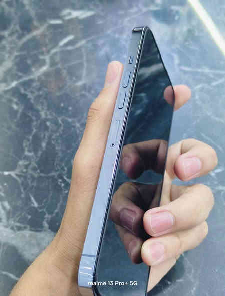 السلام عليكم اخوان ايفون 13 برو ماكس جهاز نموذج m امريكي كفاله عامه ولا شخط بيه بطارية 93 مامعلايه جهاز مضموم ذاكرة 512 جهاز محدث 26 ولا مشكله بيه اطيكياه تفحص بأي مكان واطيك ضمان بيه اتصل وتدلل ***********
مكاني قضاء الحويجه بلقرى
