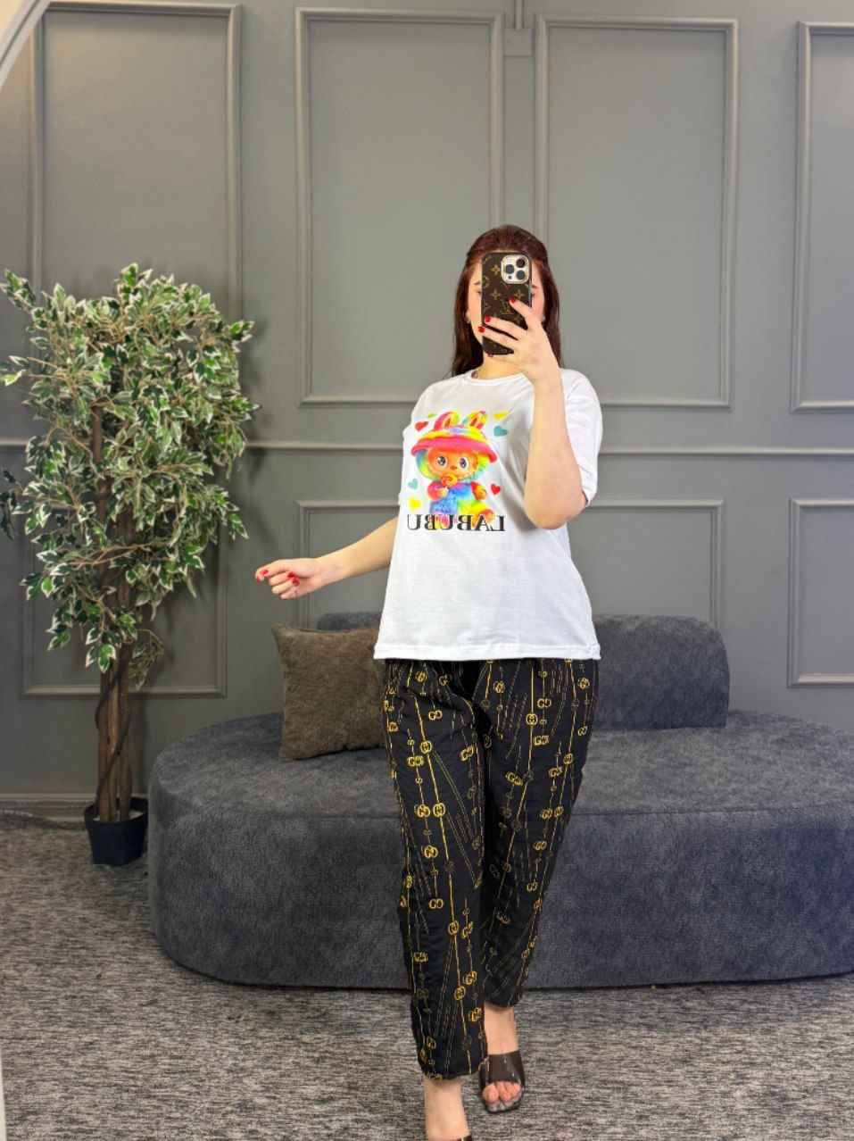 بسم الله الرحمن الرحيم 

اللهم صل وسلم على نبينا محمد وآل محمد 

تراك  نسائي  

خامة التشيرت فانيل زبدة البجامة كريشة   شرط الفحص

فري سايز  لحد ٩٠ كيلو الفلوجة, الأنبار


**إذا كنت صاحب هذا الإعلان وتريد حذفه لأي سبب، رجاءا أرسل رسالة إلى الدعم الفني**