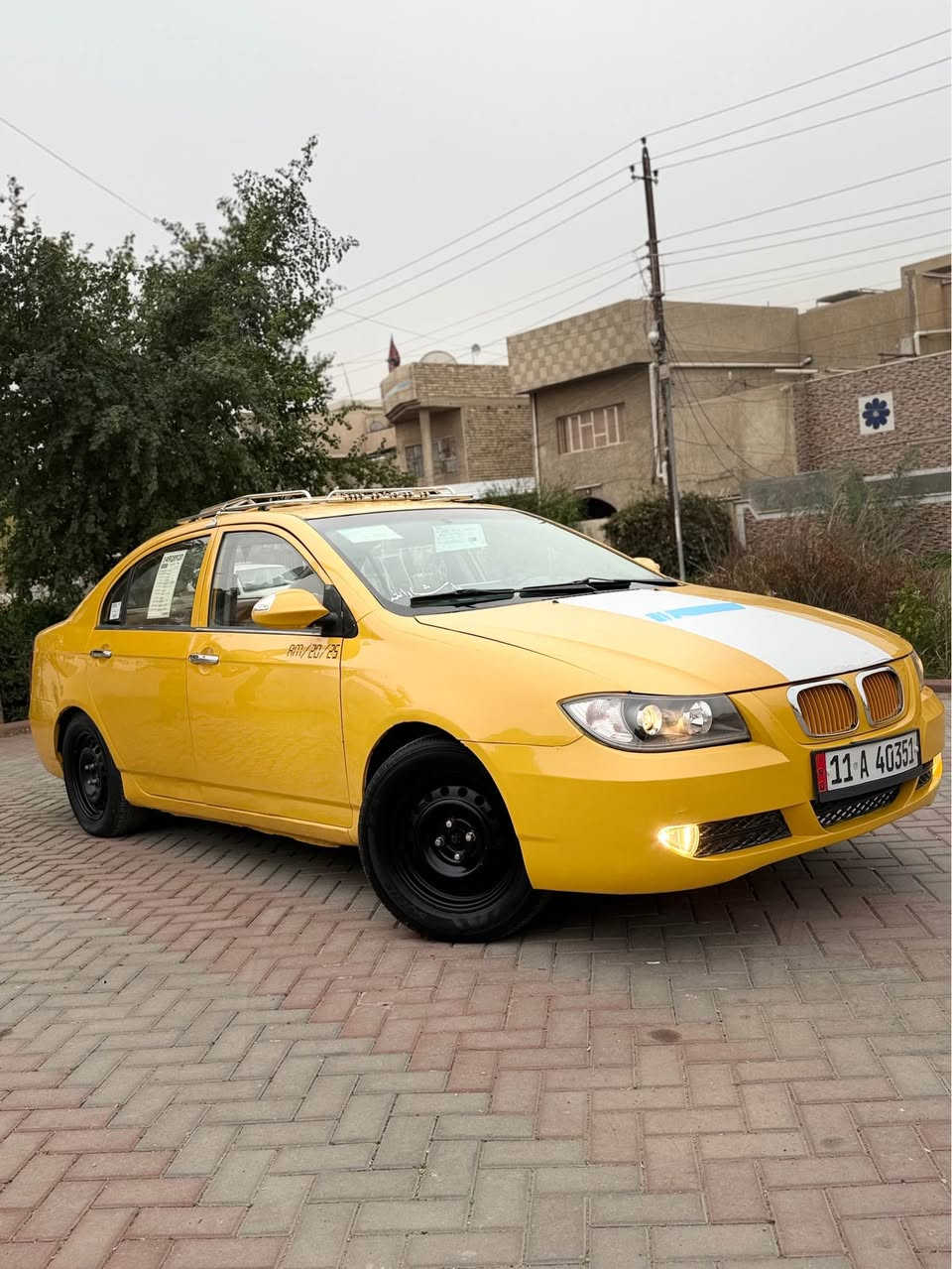 السلام عليكم 
ليفان 620 موديل 2011 
الرقم الجديد هزه وسنويه جديده 
محور كير ومكينه كورلا نحله اوتماتيك 💯
صدر امامي خلفي نضيف 
كهربائيات كلها شغاله 
تخم تاير جديد 
منضومه زنون 
شاشه 
تبريد ثلج 
السياره بدون اي نقص وجديده من كلشي وبل عافيه عل ياخذها 
السعر ٤٥ وبيها مجال 
مكاني بغداد حي العامل 

‭٠٧٧٧ ٦٧١ ٤٠٧١‬ بغداد, العراق
