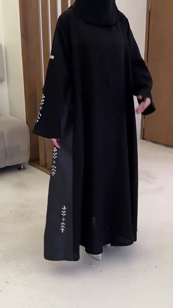 عبايه جرجيت 
جميع القياسات متوفره


**إذا كنت صاحب هذا الإعلان وتريد حذفه لأي سبب، رجاءا أرسل رسالة إلى الدعم الفني**