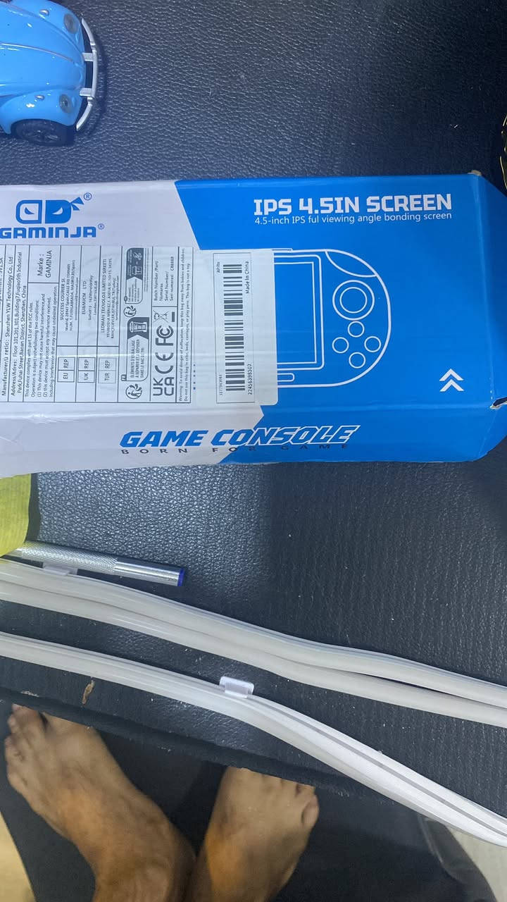 حبايب عندي هذني البليات الي ينطيني سعر بيهن زين بلعافيه ***********
