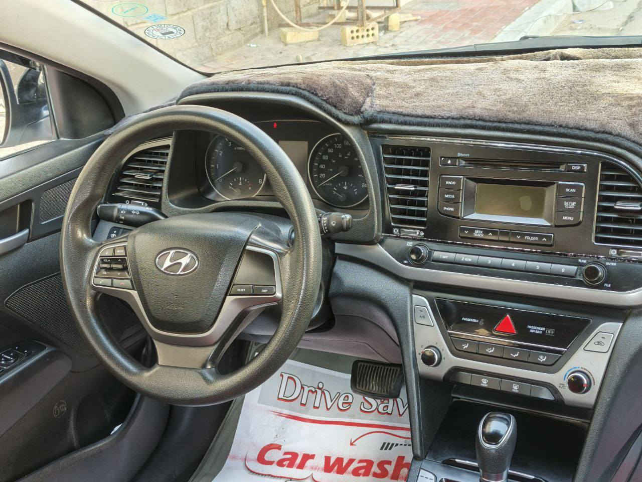 النترا 2017  
محرك 2000دوش امريكيه وارد
سونار مرفق بالصور سيارة ترايك للبصرة شرط
سعر 130 ورقة مجاي عمله 
كربلاء مكان ***********
