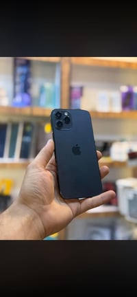 12proذاكره 256🔋بطارية 88جهاز مكفول نموذج Mسعر550وبيه مجال للتواصل 0787...