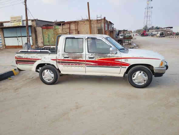 سلام عليكم تيوتا للبيع موديل 92
كير مكينه حداديه شاصي مكفول تخم تاير سياره بلاديه بيه رشات بسيطه  نضيفه السياره كلش ذي قار قضاء الرفاعي سعر 52 
***********
