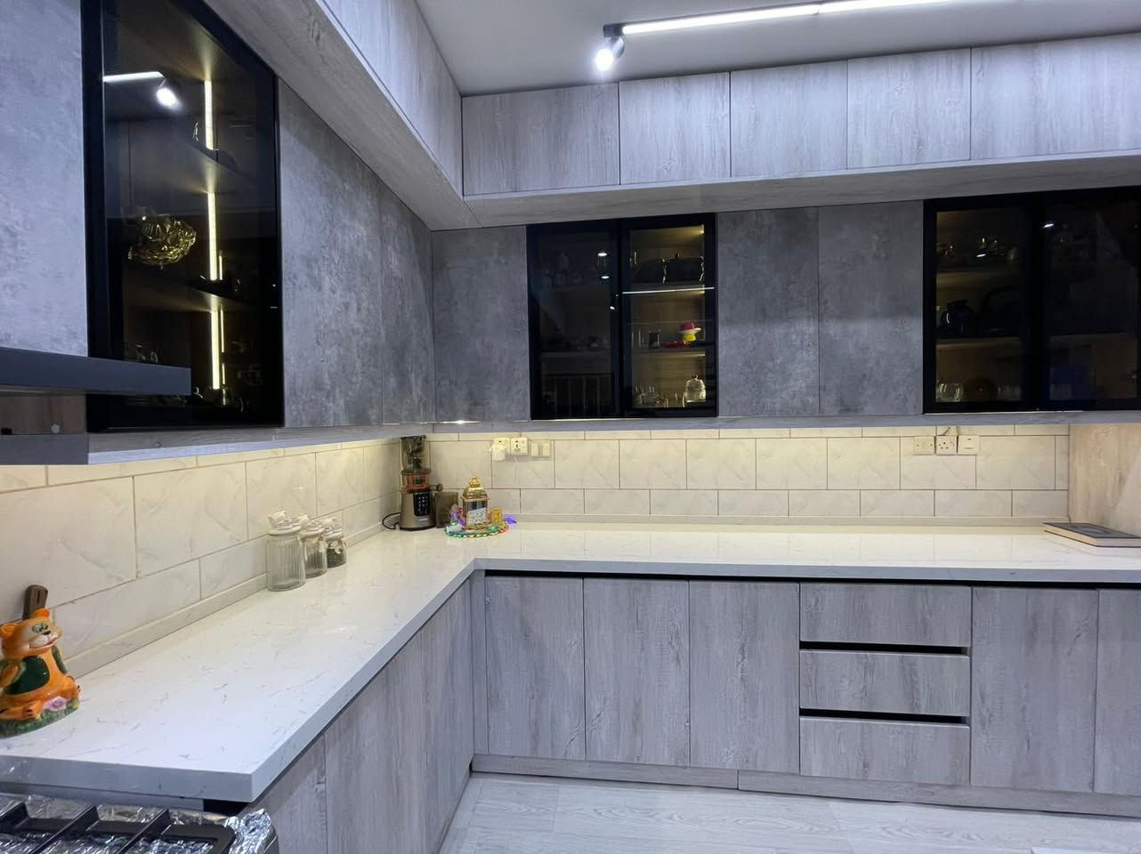 ✨ لأن مطبخك يستحق الأفضل
نقدم تصاميم مطابخ فاخرة بلمسة عصرية
دقة بالتفاصيل وجودة لا تُضاهى
📞 احجز الآن

للحجز والاستفسار  اكثر يرجى الاتصال عبر الارقام التالية 

‏              

0774 283 1131

0783 738 5258

او زيارة موقعنا الكائن  بغداد العامرية شارع العمل الشعبي بجانب صيدلية المعروف 

#تصميم #مطابخ_حسب_الطلب #تصاميم #ريلزات #انستقرام #هاشتاج #كركوك #مطابخ #تصاميمي #كربلاء #تصاميمي #تصويري #مطابخ #مطبخنا #النجف #البصرة #الانبار #انستا #انستغرام #العراق #خاص #الديكورات #ديكوراتي #ديكوريشن #تركي #ديكورداخلي #ايطاليا #المحافظات #الرمادي #منزل
