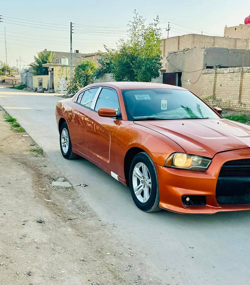 ***********جارجر 2014 خليجي متوم طبق الأصل مكينه وكير 3600 كفاله تبريد ثلج حداده تايرات كهربائيات كله شرط سعر 55 مكاني ناصريه
