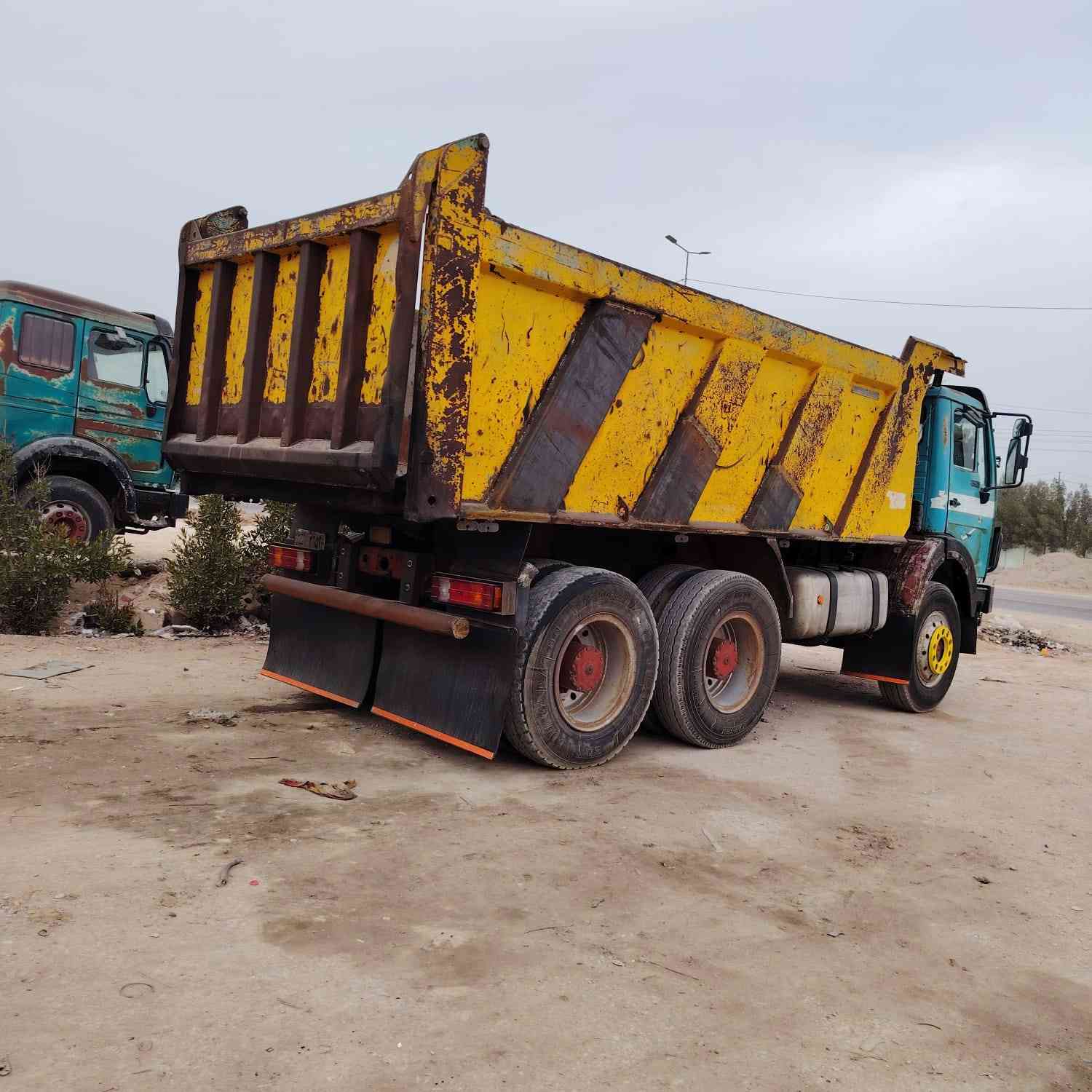 سلام عليكم للبيع البي بترة موديل 75 مكينة ٢٨ جديدة لا وصرف ولا بخار كير برميل مجموعة نص چيف 82 رباط عدل رقم نينوى شاصي غير مكفول بدي مايلر ألماني جديد خمسة أو ربع تخم تاير 24 الاستفسار ***********/ خان النص عمود ٦٠٠ طريق كربلاء نجف
