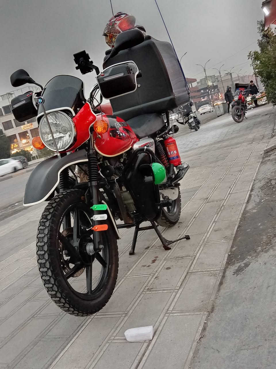 السلام عليكم شلون الشباب الطيبه موديل 23 جاهزه دراجه ما بيها اي نقص سعرها 2 وربع والشرايه يتدلل عنوان الدوره شارع 60؛؛؛***********
