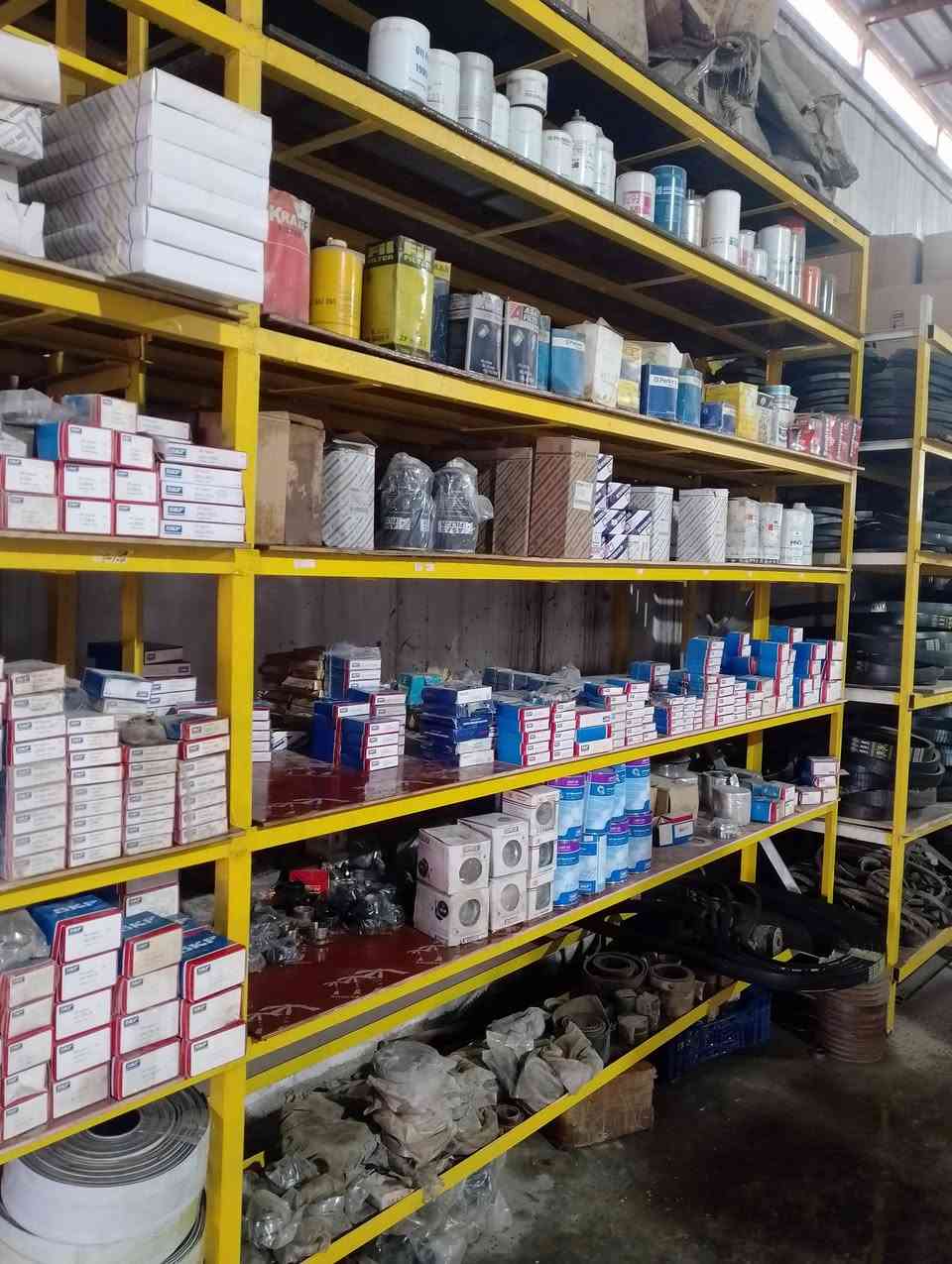 السلام وعليكم متوفر ادوات احتياطيه للحاصودات الزراعيه
العنوان كركوك حي الصناعي عل الشارع العام 
***********.    ***********
