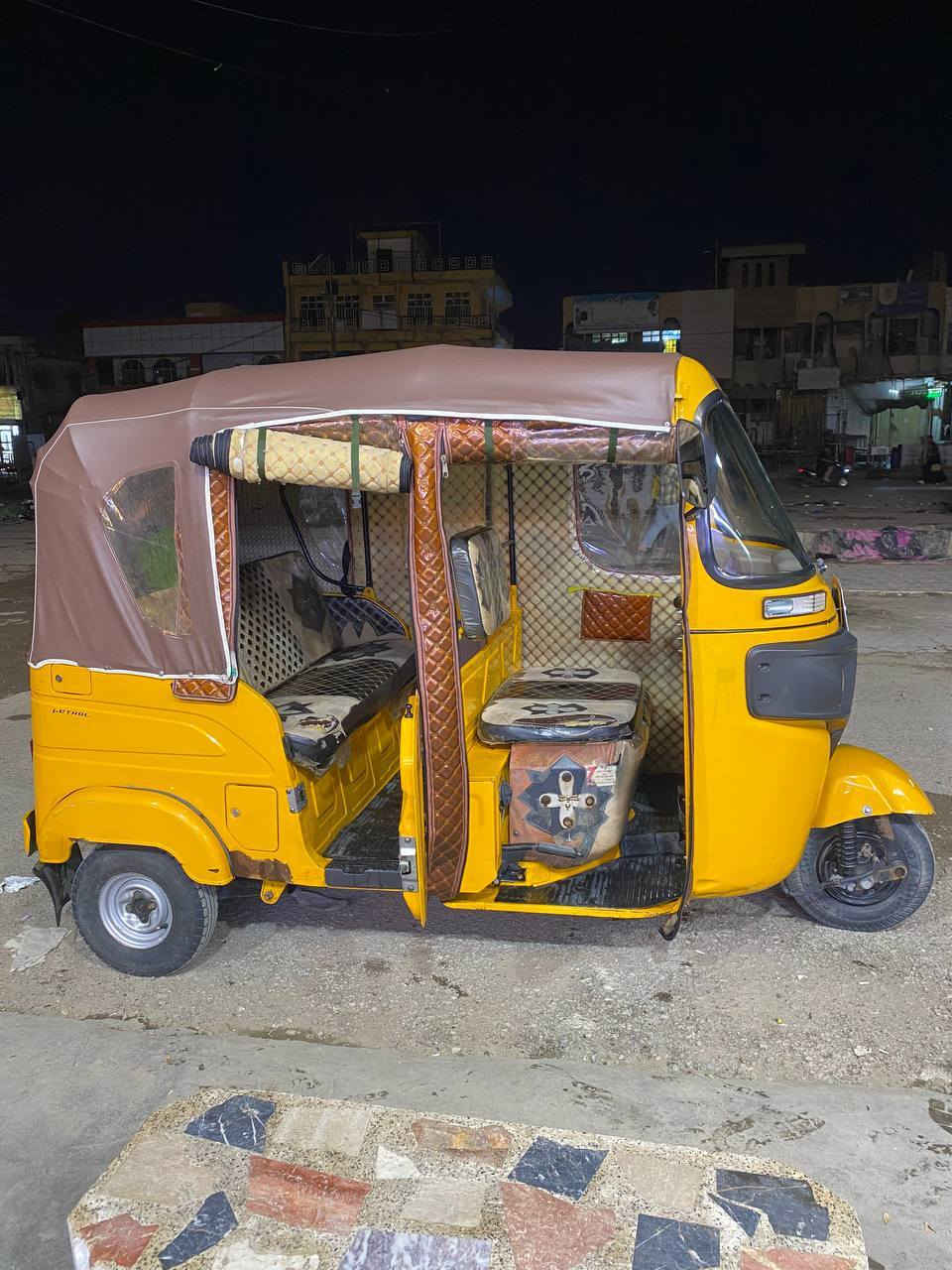 السلام عليكم.. للبيع تكتك باجاج (Bajaj RE) موديل 2022، التكتك بحالة ممتازة وجاهزة للشغل مباشرة، وتفاصيلها كالتالي:
✅ المحرك: مكفول كفالة تامة (ما مفتوح).
✅ الكهربائيات: مكفولة وشغالة 100%.
✅ البدي: نظيف جداً، مع وجود بارد خفيف في الجانب واللغد (لا يؤثر على المظهر أو الأداء).
تفاصيل البيع:
📍 مكان التواجد: بغداد - مدينة الصدر.
💰 السعر : 8 ملايين و800 ألف دينار عراقي.
للتواصل والاستفسار:
للجادين بالشراء، يرجى الاتصال على الأرقام التالية:
📞 ***********
📞 ***********
