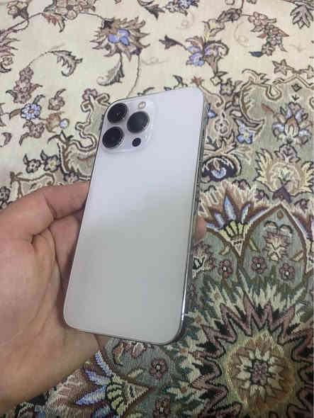 ١٣ پررؤ بايپاسته ٢٥٦ گيكا پاتري ٨٤ شاشه ي گؤراوه به ئسلي سيم كارتي ئيره ناخوينيته وه 
بايپاسته هيج سيمكارتيك ئيشناكات 
كاميراي *١ كيش مه زبووت نيه ماباقي به شرته 
سعري ١٨٥$ معامه له
*********** السليمانية
