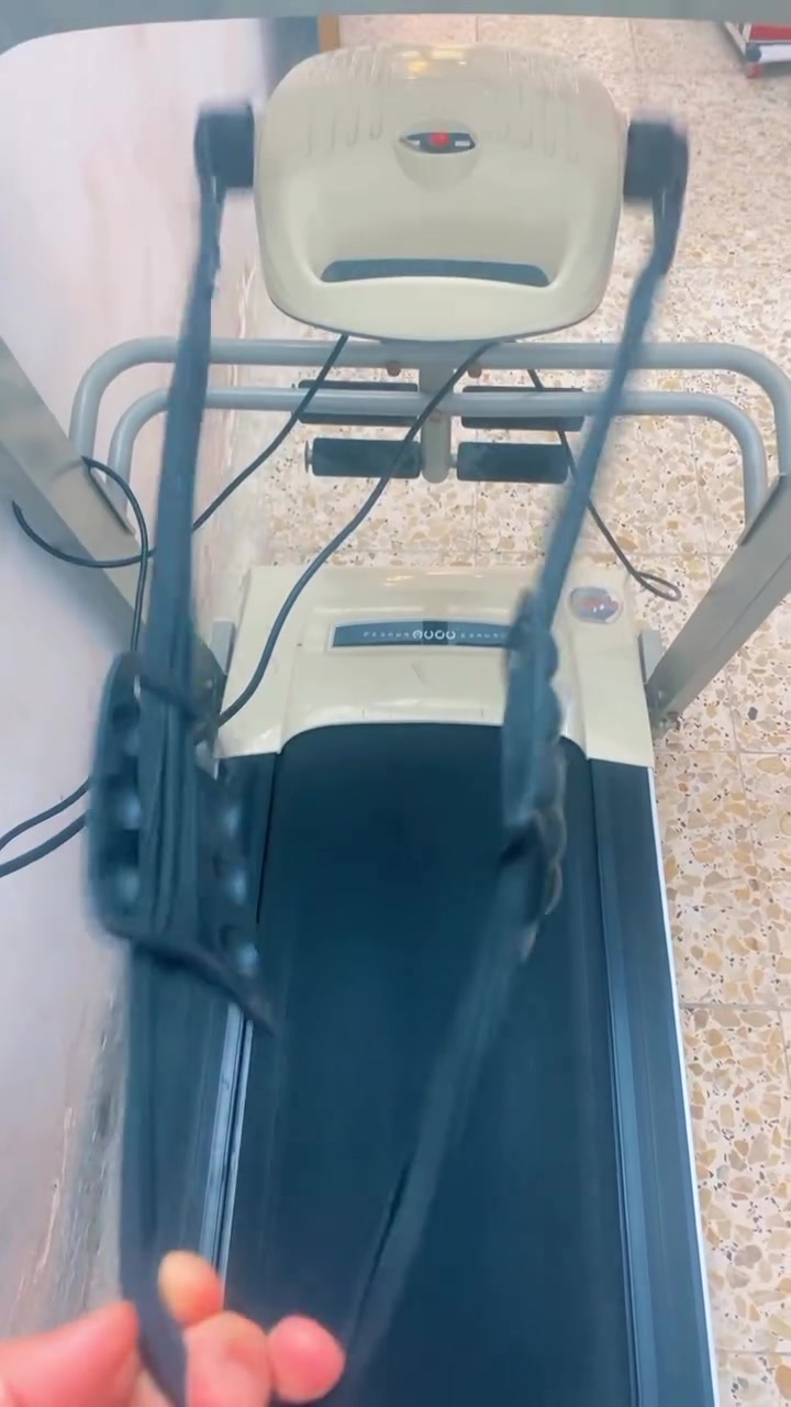 سلام عليكم جهاز جري +شد بطن+معدةجهاز جبلي وعادي جهاز يحمل وزن 150جهاز نضيف مستعمل قليل السعر 200الموقع بغداد مدينة الصدر 
رقم الهاتف ***********
