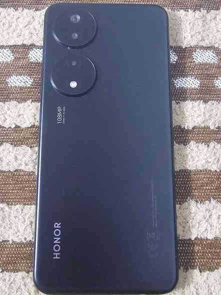 هونر X7 ذاكرة 256 رام 8
100/نظافه 100
بغداد الجديده
*********** +متواجد واتساب
