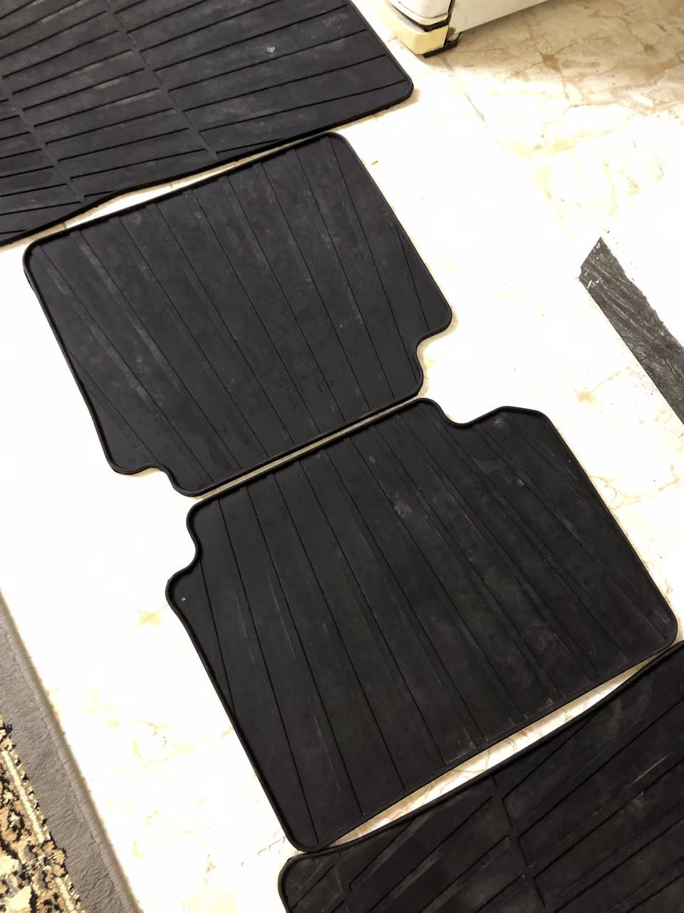 السلام عليكم  
🛑 ١- شباب عندي تخم لاستيكات مال فورتي 

مديل 24 اصليات بلاديات 

🛑 ٢- وتخم واقيات اصليات هم مال فورتي

 مديل 24 بلاديات 

مكاني بغداد 

للاستفسار هـ ***********
