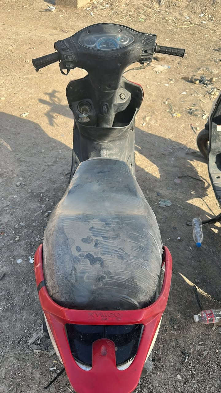 جيفور للبيع كوم حديد سعرها 100 وبيع منها غراض تفصيخ اليحتاج غراض تفصيخ  عوزها بس تجفيت كهربائياتها كلها شغاله المراسله خاص او الاتصال 
***********
