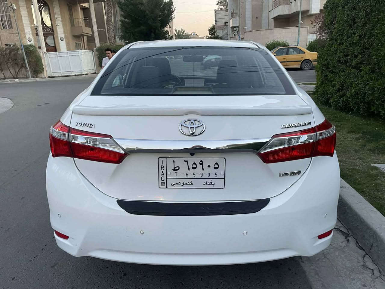 *********** جديده جدا 
كورلا ٢٠١٥  XLI خليجي شركة العامة
فول مواصفات عده فتحه
 كشنات جلد لونين 
حساس خلفي 
لد امامي خلفي 
اشاير بالمري  
فول تحكمات ستيرن 
شاشه  وكامره 
تبريد ثلج 
سيارة كلش نظيفة وجاهزه مابيها اي نقص
كير  محرك بلاديات جدد
غرفتها  جديده  عله وضع الشركه
صدر امامي خلفي جديد 
تخم تاير ياباني  وباتري جدد
 ماشيه فوك ٩٠ الف كيلو
 صبغ شويه بابين اثر شخط بدون اي ظربة ولا دواخل
 مكاني بغداد الاعظمية
 السعر ١٣٠  ورقة 
اتصال فقط مكلف بلنشر 
 *********** بغداد, العراق
