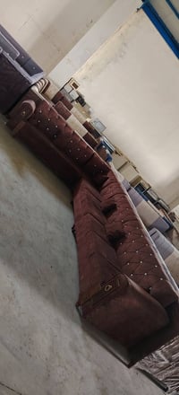 ديوان ١٠ مقاعد مستعمل سعر 200 الشراي يتصل 07723091369