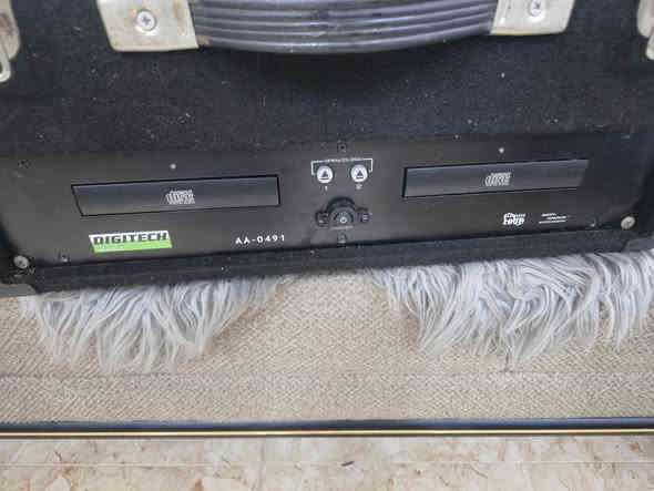 دي جي. مكسر. للبيع. باله استرالي. شغال. حجم كبير. مكاني. سماوه. ***********
