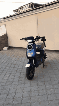 سلام عليكم
دراجه R9 
موديل ٢٠٢٦ 
لون مميز 
بك R 
مثبت نقال
دراجه نضيفه وتخبل 
السعر ٤٥٠ وبيها مجال 
المكان: البصره الزبير 
المربد 
***********
