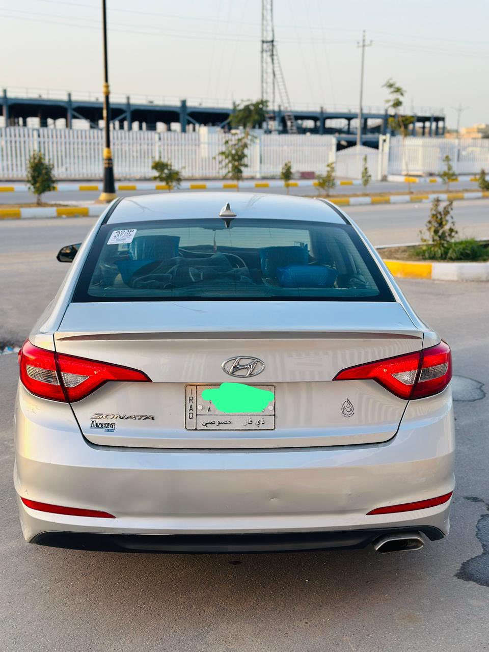 السلام عليكم
هونداي سوناتا 2015 حره تحويل مباشر ذي قار وارد أمريكي حادثها مقدمه البنيد صبغ بدون ضرر داخلي وبدون ايرباك  والباقي مكفول صبغ تبديل محرك كير حداديه تبريد شغال كلشي جاهز حجم المحرك 2400 موصفات شاشه كامره تحكم استيرن ويل كب ايكو كشن كهرباء  السعر 123 وبيه مجال مكاني ناصريه الاتصال ***********
