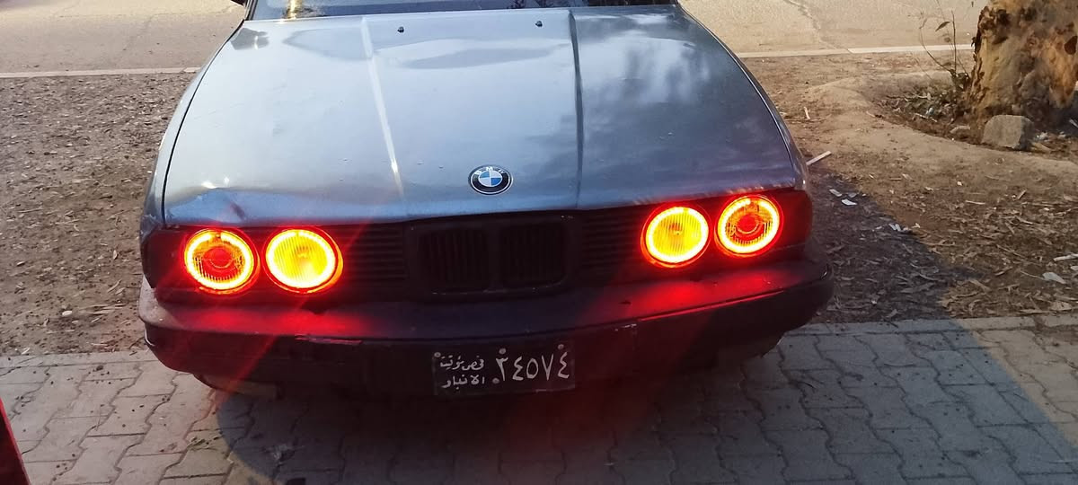 سلام عليكم بيع 20وبيهامجال او مراوس حسب القناعه  بي ام 520 موديل ٩١ محرك مفتوح كير عادي السياره جاهزه كير محرك كهربائيات كلها  بشرط 
 باقي التفاصل اتصل *********** صلاح الدين مجمع الدور
