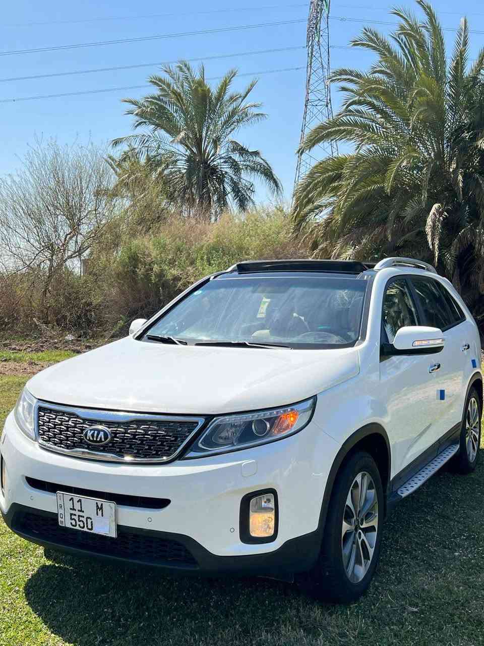 السلام عليكم للبيع كيا سورنتو موديل 2014 خليجي
 فول موصفات ١/١ بصمه بنرامه حساسات أمامي وخلفي شاشه جبيره كامره خلفيه مري شفط كشنات كهرباء وجلد كامره خلفيه ترحيب بلبيبان السياره جاهزه من كلشي كهربائيات كلها شغاله مكينه 6سلندر جديده تبريد ٣قطع 7راكب رقم بغداد الإنكليزي سنويه مجدده لل2031 غرفه جديده ويل كب كروم لايت زنون جديد دمام انفينتي بلادي سياره كفاله عامه سعرها 188وبيه مجال  ‏‪***********‬‏
