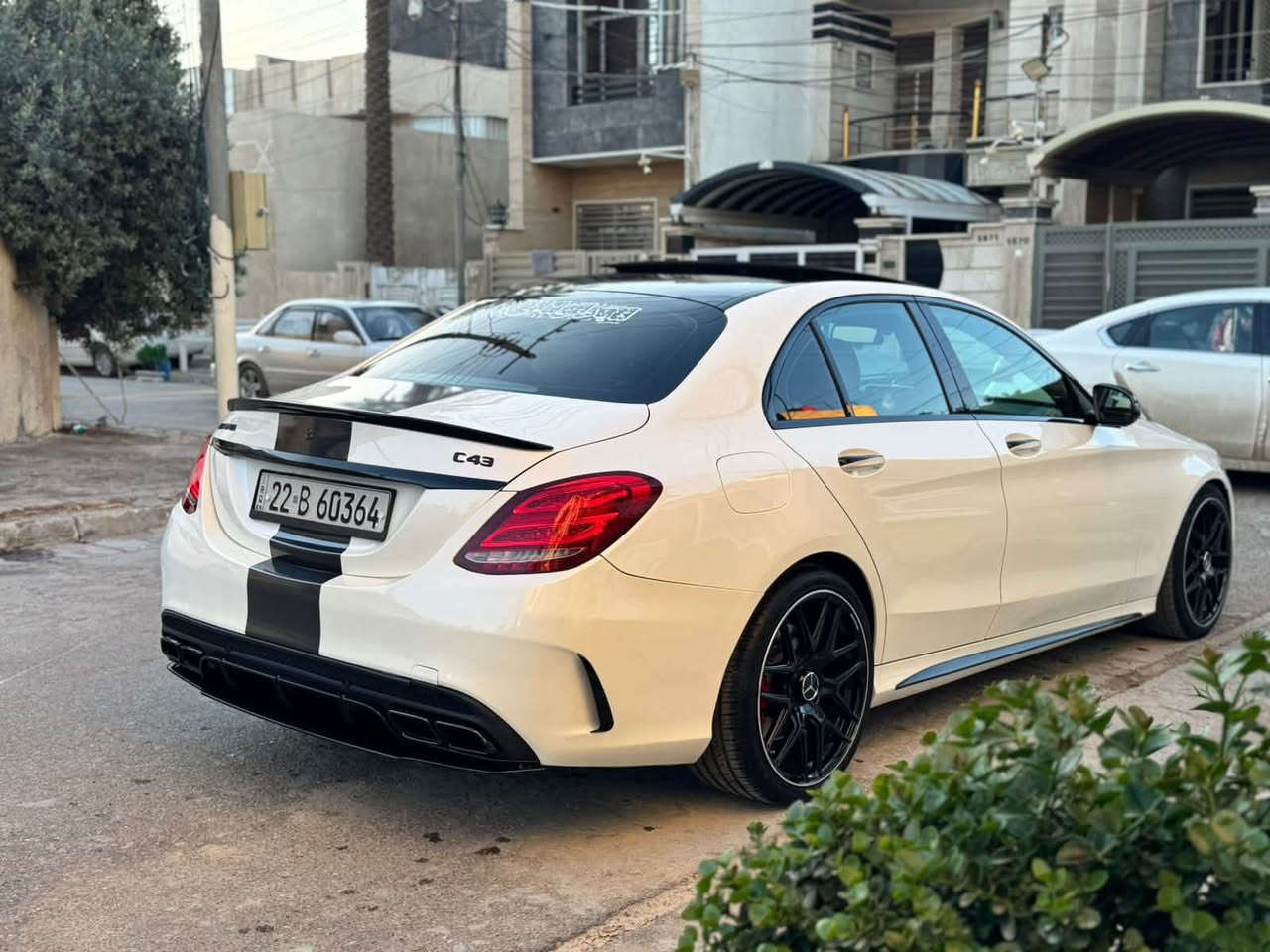 السلام عليكم 

مارسدس c43 (((((AMG ))))) 2018

محرك (6) لاتقارنها بc300 عاديه 

‏‎بانوراما

لايتات داينمك   

‏‎بصمه ابواب

‏‎صندوك كهرباء  

‏‎ستيرن ميموري 

‏‎بصمه ابواب 

‏‎كشن تدفئه

جلد

‏‎كشن خزن ميموري

‏‎دبل ماوس

‏‎كشن حضن 

‏‎حساس امامي خلفي ورادارات 

‏‎داخل دشبول وكراسي وبطاين خياط احمر

‏‎مرايه شفط وقلاب 

‏‎لايت دبل عدسه

‏‎زينون 

‏‎انضمه قياده 

‏‎كامره اصليه 

‏‎رادار جانبي (نقطه عمياء)

ماشيه 80 
الاستفسار ***********
