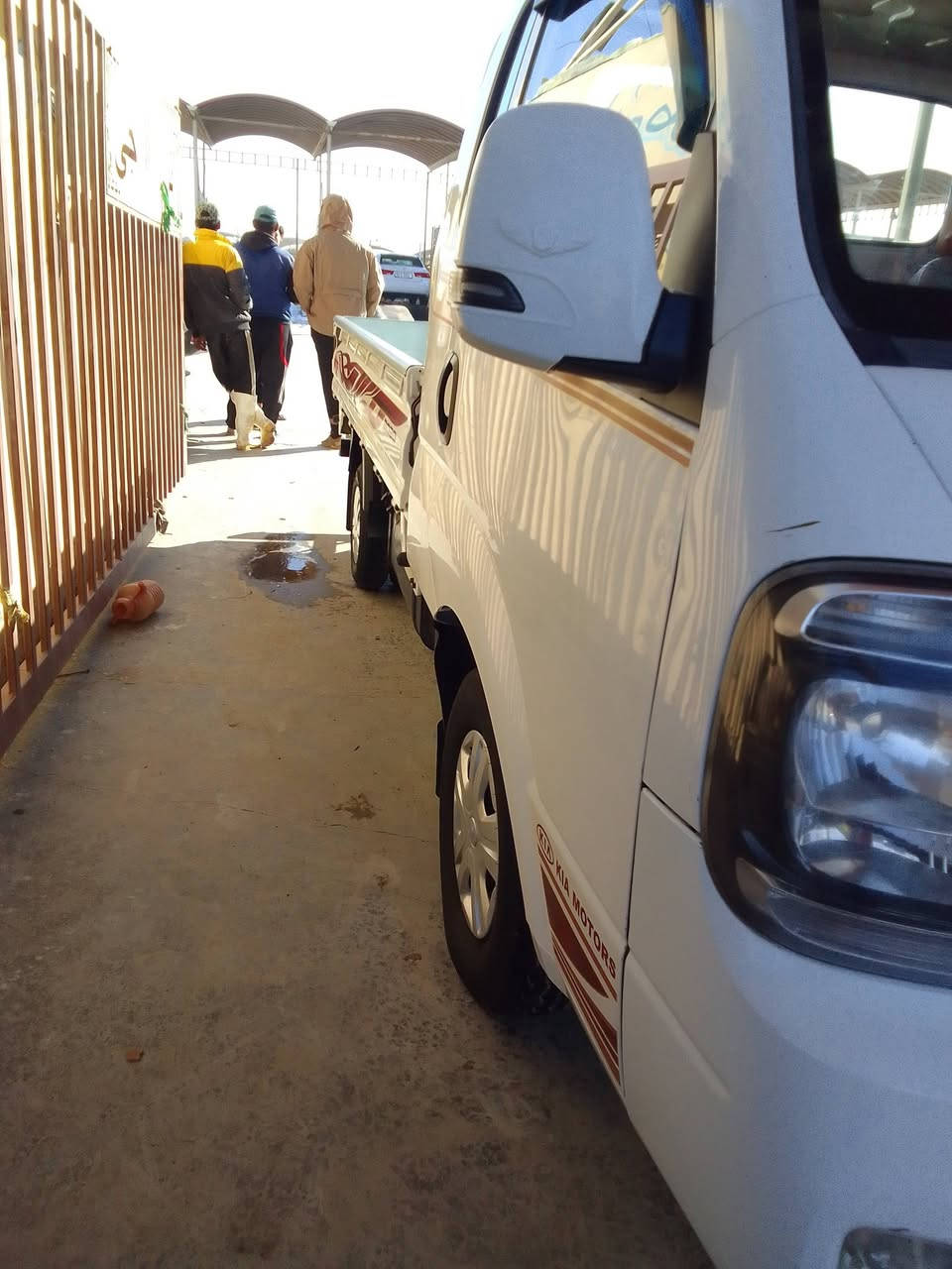 سلام عليكم كيا مفتوح موديل 20كفاله عامه سونارها وياها كير مكينه حداديه رقم نكليزي طشت جديد منضومه زنون السنويه لل30 بسمي بيع مباشر مصفره من كلشهي هزه جديده ماصارها سبوع السعر 135 واليدور جوه 30 لايتعب نفسه رقم موبايل *********** سياره نضافه خير من الله وبالعافيه على الياخذها
