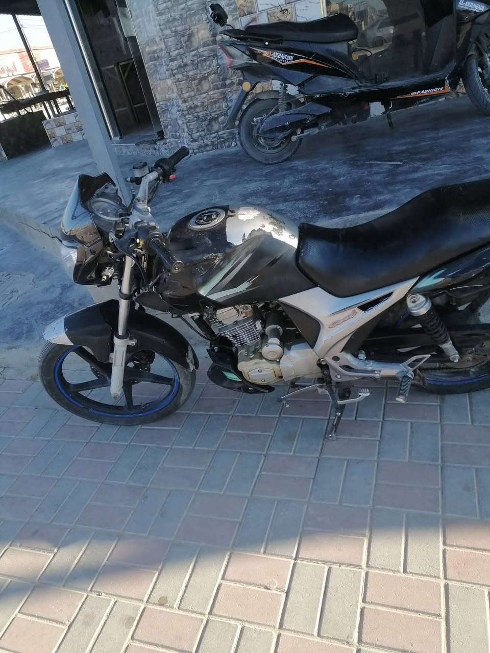 دراجه للبيع 

هاوجي 2017
محرك نضيف
سنويه تحويل بيوم الي يعجبك
تشغيل نكره صلف
كهربائياته تعبانه
كفراته تعبانه
 تانكي بي طخه
 الكير يشكل مرات
السعر 1250
العنوان  الحبانيه 
للاستفسار الاتصال ع الأرقام

***********
***********
