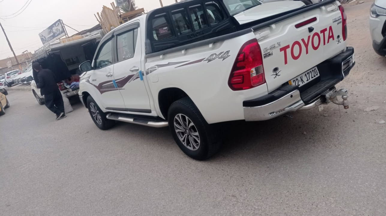 سلام عليكم)(بيكم هيلوكس سعودي      موديل 18مكفوله كفاله عامه مكاني الانبار جزيرت لخالديه تصال فقط ***********
