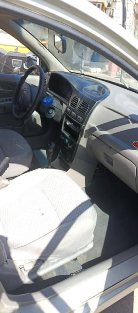 كيه ريو رقم صدامي مكينه وكير وتبريد وحداديه مكفولات سياره بدون راعي أتعهد سرقه وعشائر السعر 20 ***********
