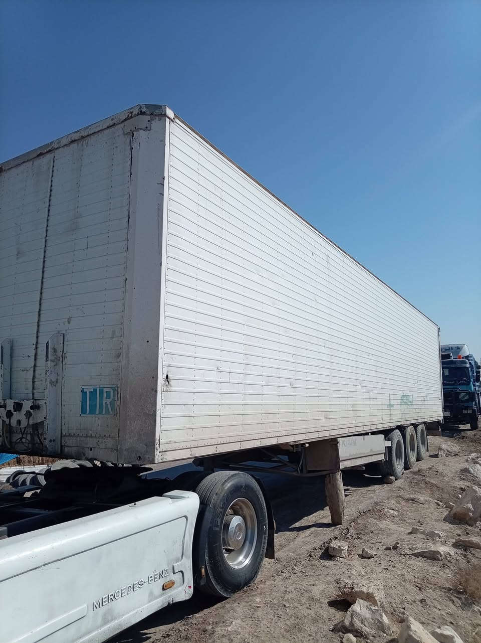 السلام عليكم بوكس للبيع سعر 47 وبي مجال مكان كوت***********
