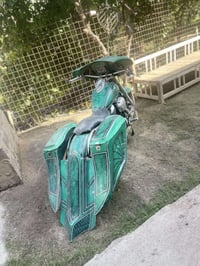 اخوان. هاي. شادو. محرك. شغال. بس حالين طافية. ابيع طافية.   محرك. 400....