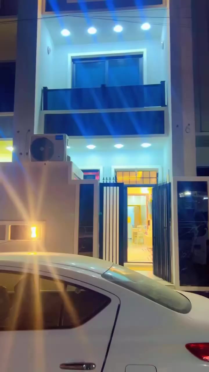 سلام عليكم اليوم العرض مالتنا بيت بمساحة 75 متر ثلاثه غرف 3  ووصاله صحيات اكيد عدد 3  يكون مدخل واحد الموقع الدولعي  تعالوا ويانا خلي نشوفكم بقية التفاصيل مثل ما ذكرنا البيت مدخل وحد شبابيك الم نيوم أبواب تركي خاصة البيت ديكورات جمسن بورد  الاتصال او واتساب *********** حجي امير
