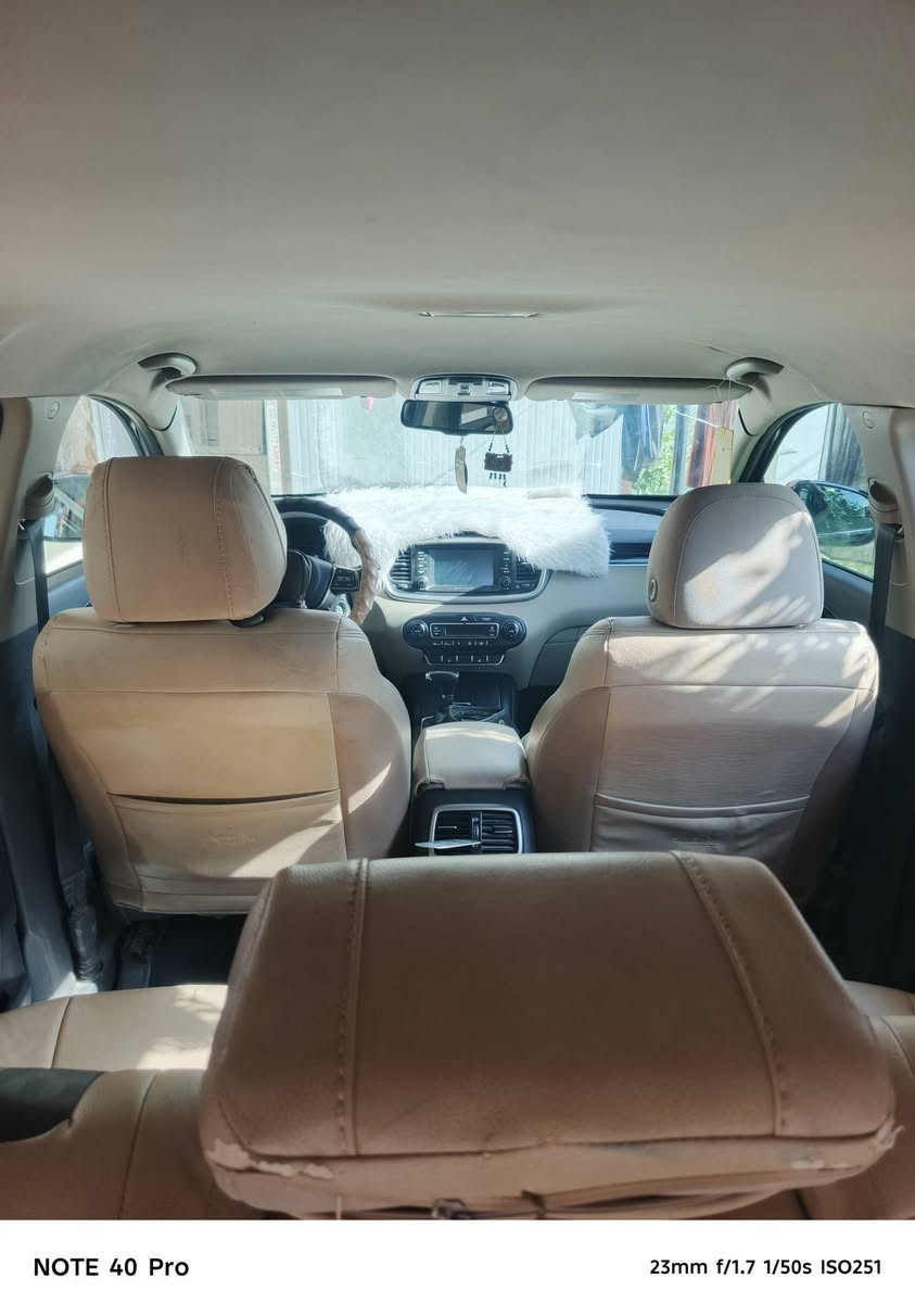 السلام عليكم ورحمة الله وبركاتة
رمضان كريم 
سورنتو للبيع مستعجل 
لون اسود    بغداد   
موديل 2019 شكل 2020
ويل كروم 
3 قطع تبريد 
7 راكب 
شاشه تحكمات استيرن 
سياره نضيفه كبل للشارع 
من البيت للدوام  
اتصل وتدلل 🌹🌹
رقم الهاتف (***********)
