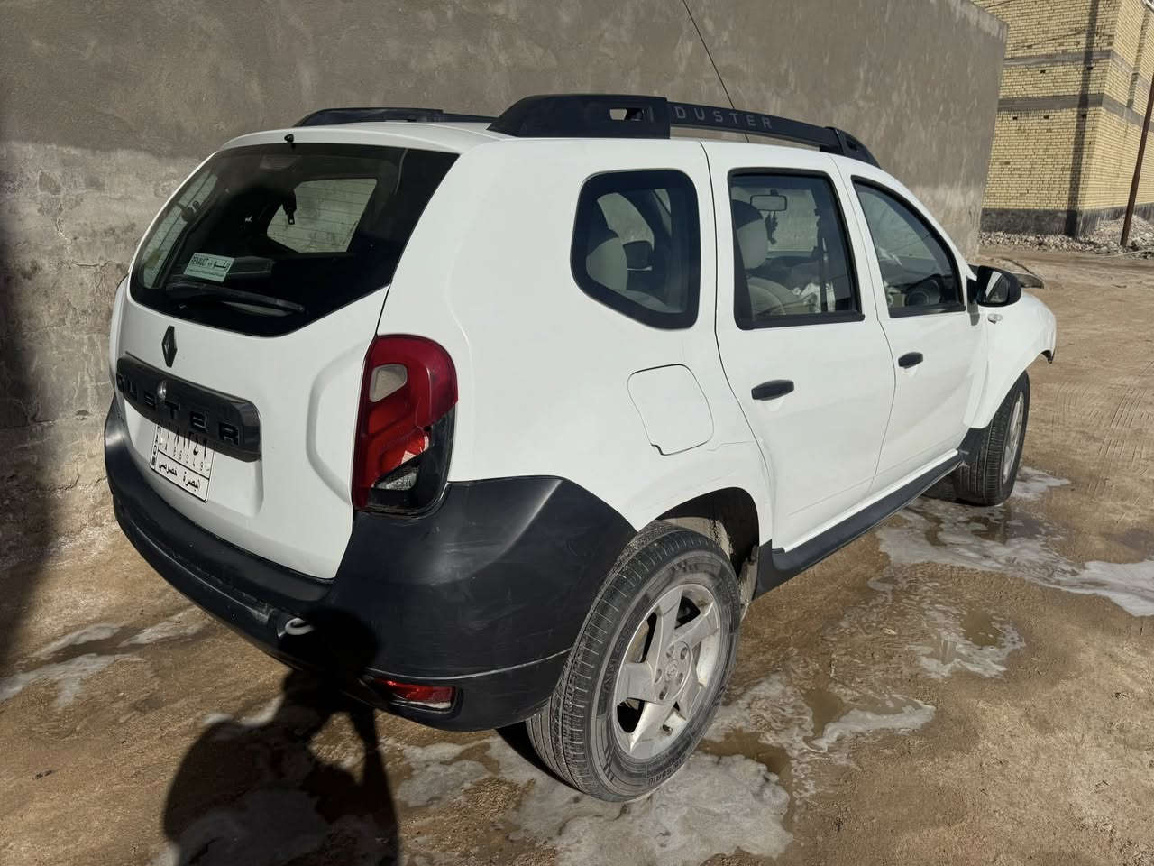 السلام عليكم
رينو داستر 2018 رقم بصره تحويل ثاني يوم ابيع على حادثه تجي تشوف وتكلبه وعليك بالعافيه سعر 57 ورقه وبيه مجال مكان السياره بصره معقل 
***********
