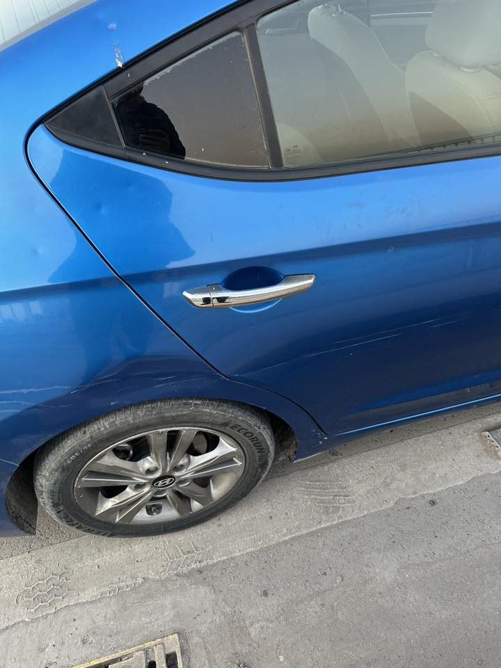 النترا امريكية للبيع
الحادث كما موضح بالصور 

السيارة نقصها تبريد 

ما اكفل اي شي بيها 

السعر 110
رقمي ***********
