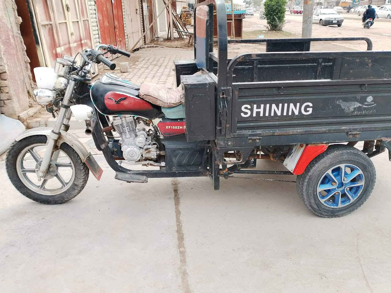 السلام عليكم 
ستوتة جمرة 2019
أوراق اصولي 
مكفولة من كلشي 
محرك 2025
نضافة 75 بس ما غاسلهة
السعر  1800 وبيها مجال 
مليون و ثمنمية
رقمي     ***********
