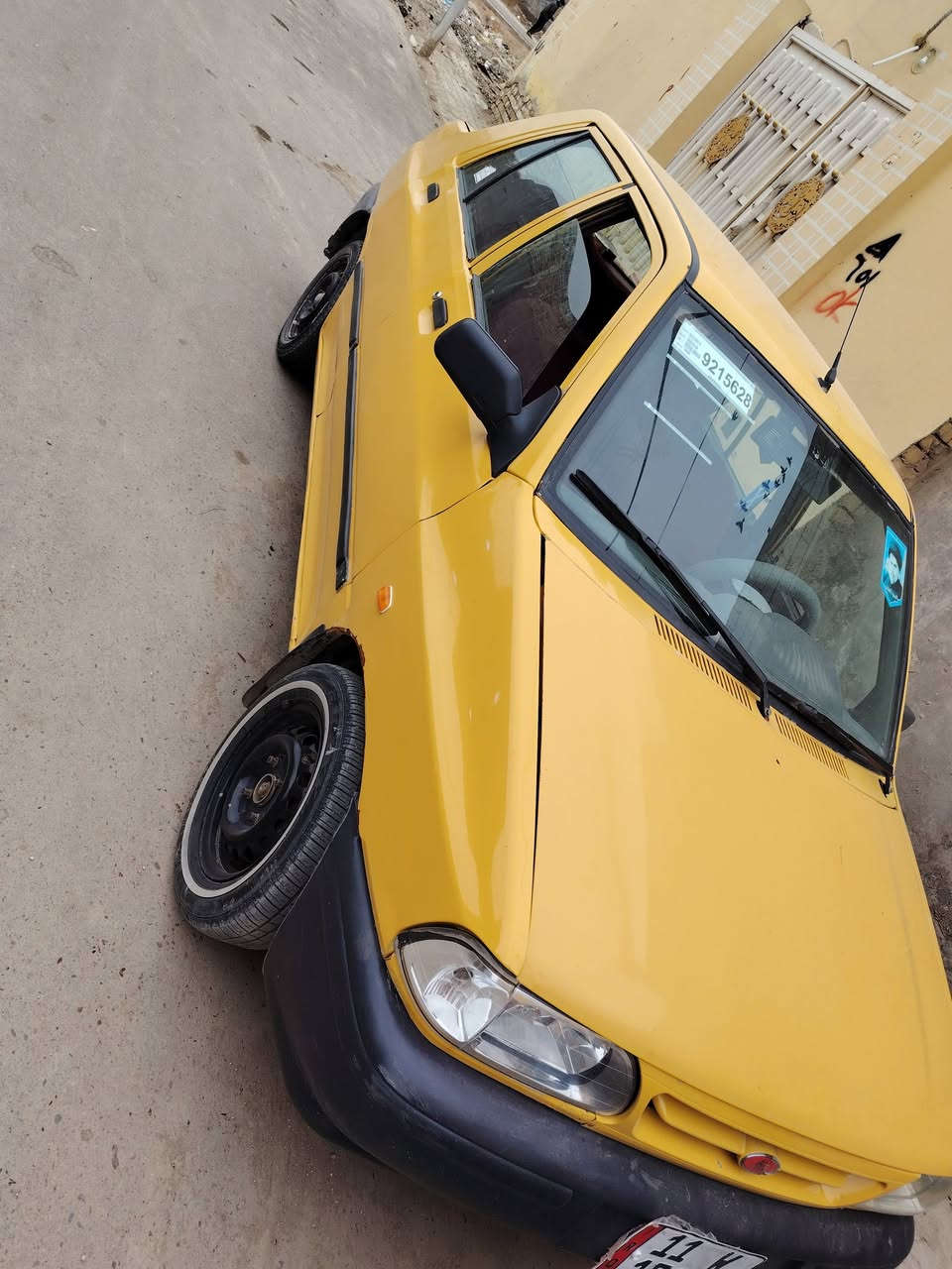 سلام عليكم سياره للبيع موديل 15 سيارة كلش حلوه مداور ثاني يوم المكان ديوانيه مصفره هيه وغرامات سعر 32 وبيها مجال كير مكينه مكفولات ✅ ***********
