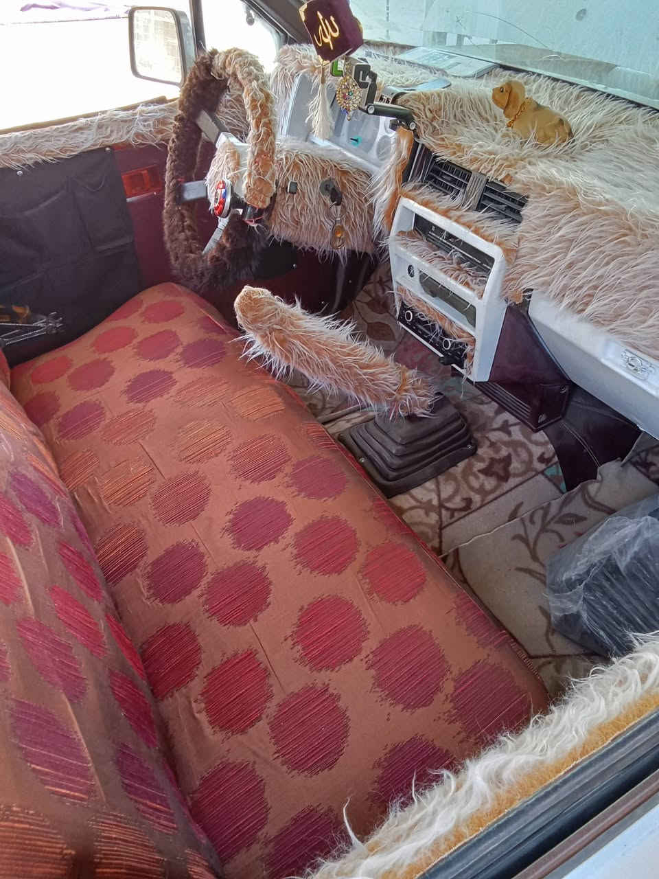 سلام عليكم بيكم نيسان تك للبيع موديل 93سياره جاهزه مشروع وطني تفاصيل خاص ***********
