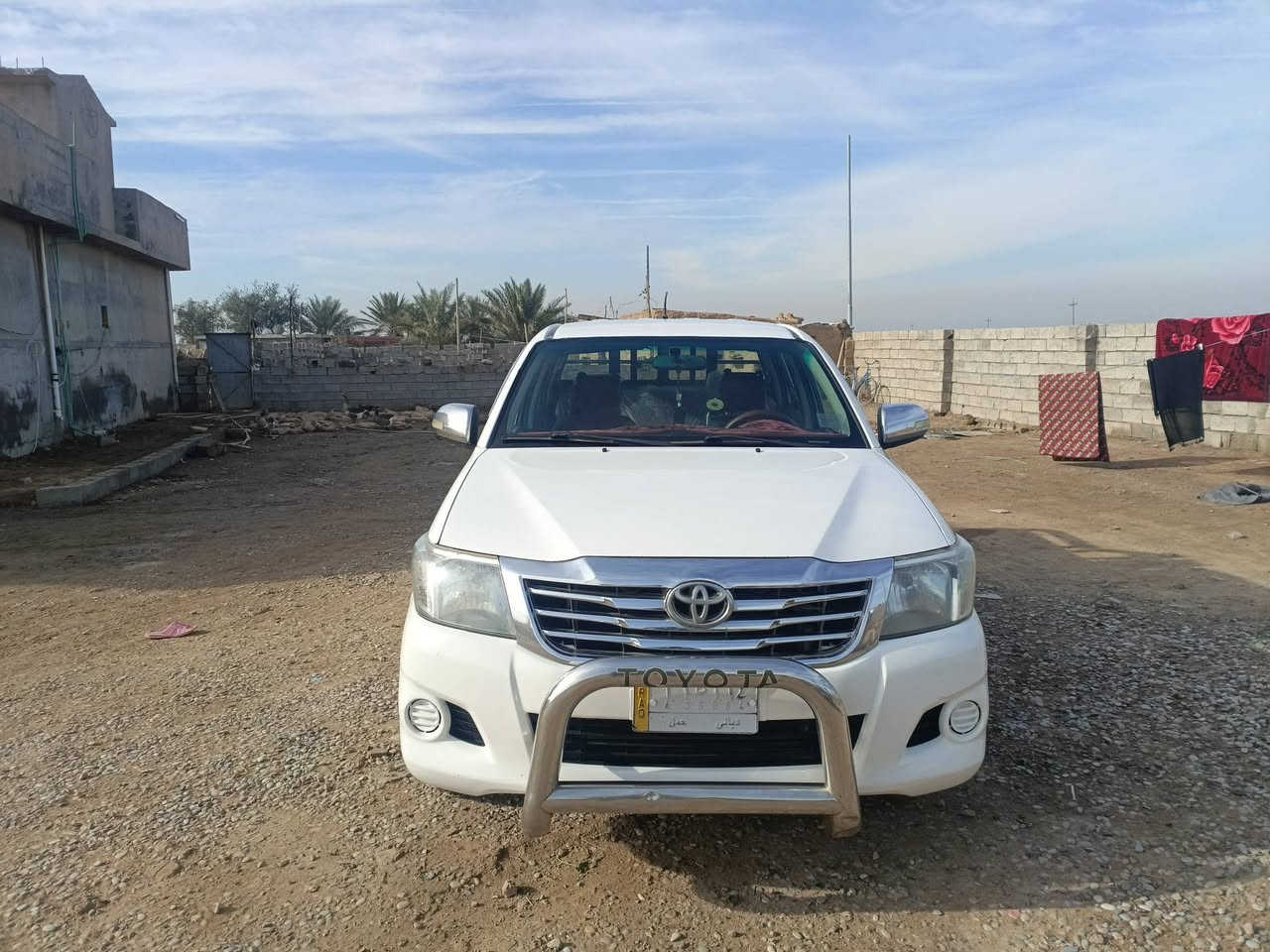 سلام عليكم هايلوكس للبيع موديل 2014 كويتي محرك وكير عل شركة رقم ديالى ماشية 24 مكان سيارة ديالى جلولاء وسانور مرافق المنشور السعر 170 وبيهة مجال قليل 
اتصال عل الرقم ***********
