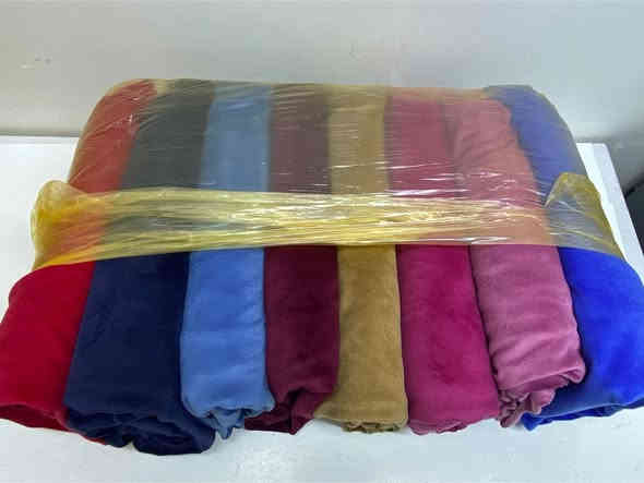 اقمشه تجنن شتائي بأسعار و نوعيات مختلفه الاستفسار وات ساب *********** يوجد توصيل سريع لكل محافضات العراق خلال يوم واحد فقط
