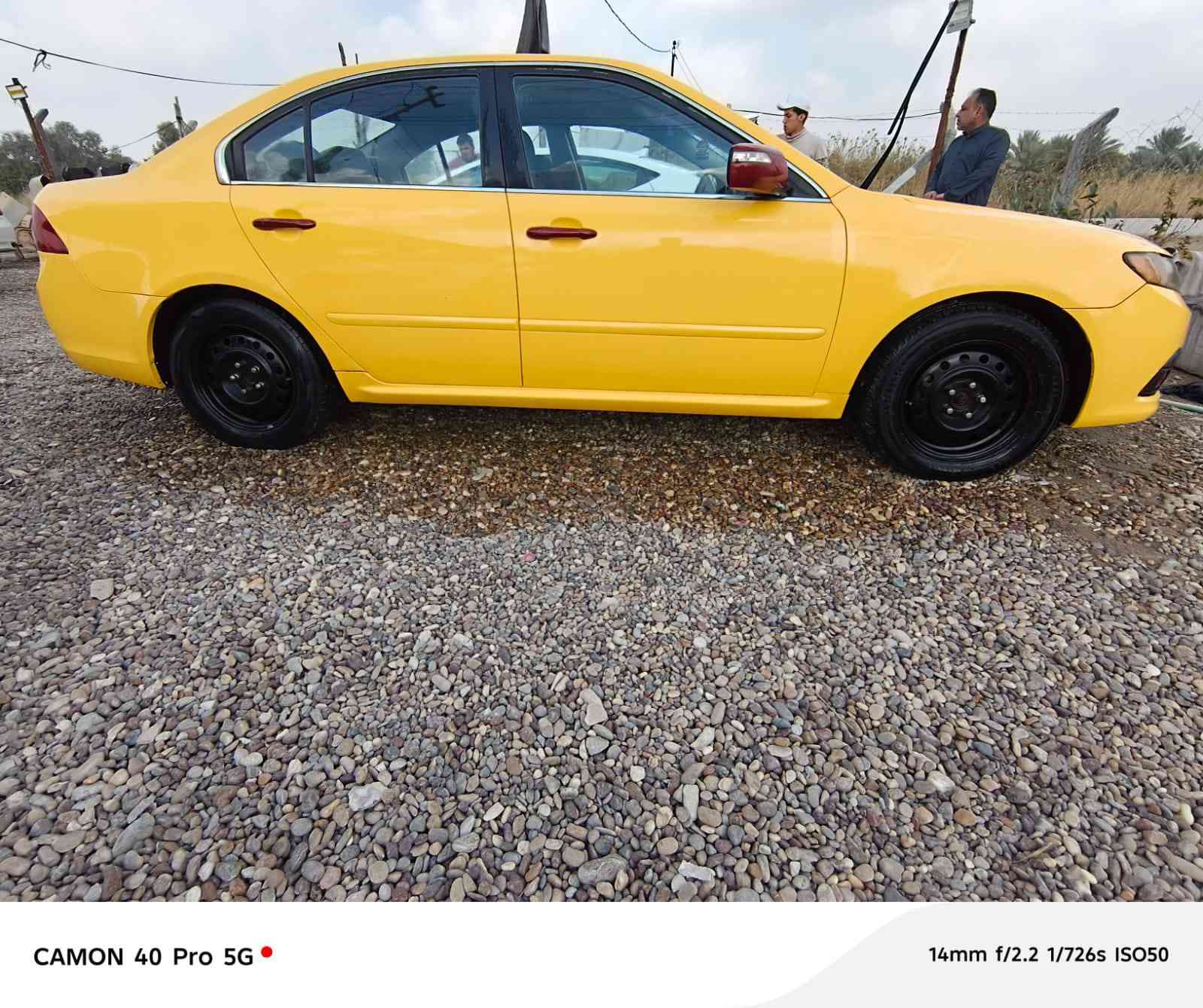 سلام عليكم اوبتيمه موديل ٩ امريكي حادثه بس بنيد والباقي اليبل واحد  بسمي  ثاني يوم مداور السعر ١١٥ ورقه وبيه مجال قليل ***********
