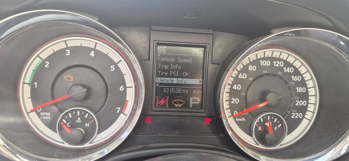 سلام عليكم للبيع دورنكو 2013 خليجي رقم بابل انكليزي  بسمي كفاله ضربه وصبغ و تبديل تبريد حداديه تخم تاير سياره جاهزه مكينه 3600ماشيه 100مكان ذي قار قلعه سكر***********
