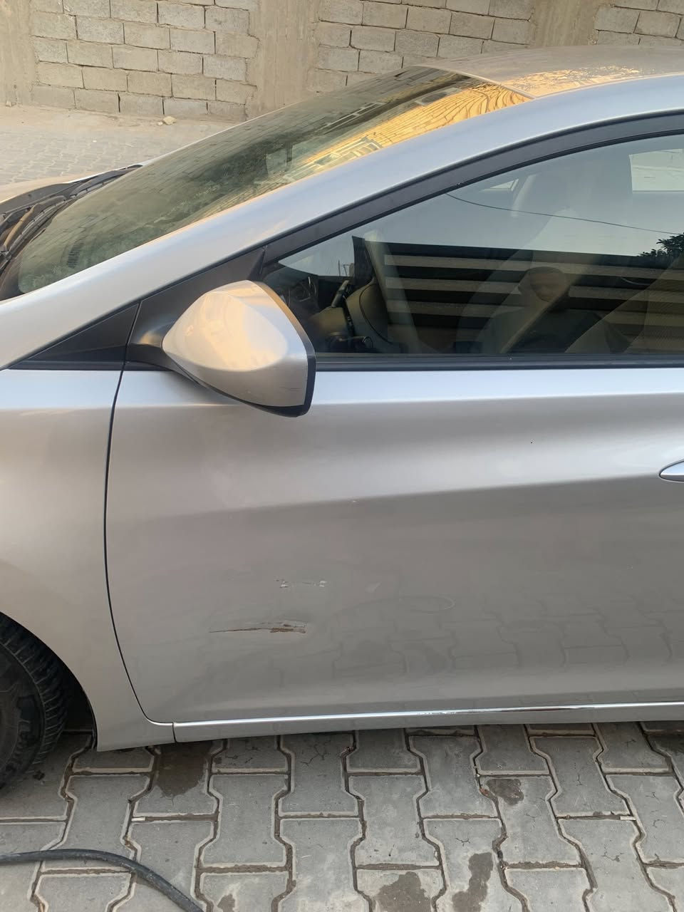 النترا ٢٠١٦ وارد امريكي محرك ٢٠٠٠ رقم اربيل باسمي شرط تحويل
حادثها جاملغ الخلفي جهة السايق حادث خفيف
صبغ الجاملغ الخلفي والباب الخلفي جهة السايق وبيهة طخات بسيطة مثل ما موضح بالصور بجم كبس وليبل واحد  ورقم انكليزي
السعر ٩٥ 
مكاني بغداد زراعي حي العدل رقم الهاتف
***********
