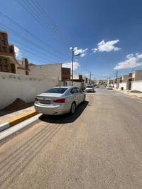 امبالا 2019 محرك 2500  4 سلندر  حادثها الاصلي باب وشويه من الجاملغ  ال...