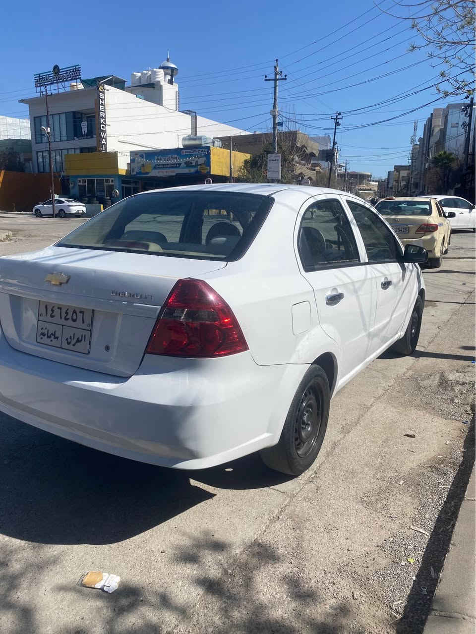 ئەڤيۆ ٢٠١١ گێر ئۆتۆماتيک ناوزەرد مەکينە گەورە مەکينە گێڕ تەبريد ساردو گەرم هەموي بەشەرت ٢ پارچە بۆياخي هەيە ڕەسمي سۆنەرم داناوە سەنەوي بەسەرچوە بەناوي خۆمەوەيە *********** السليمانية, العراق
