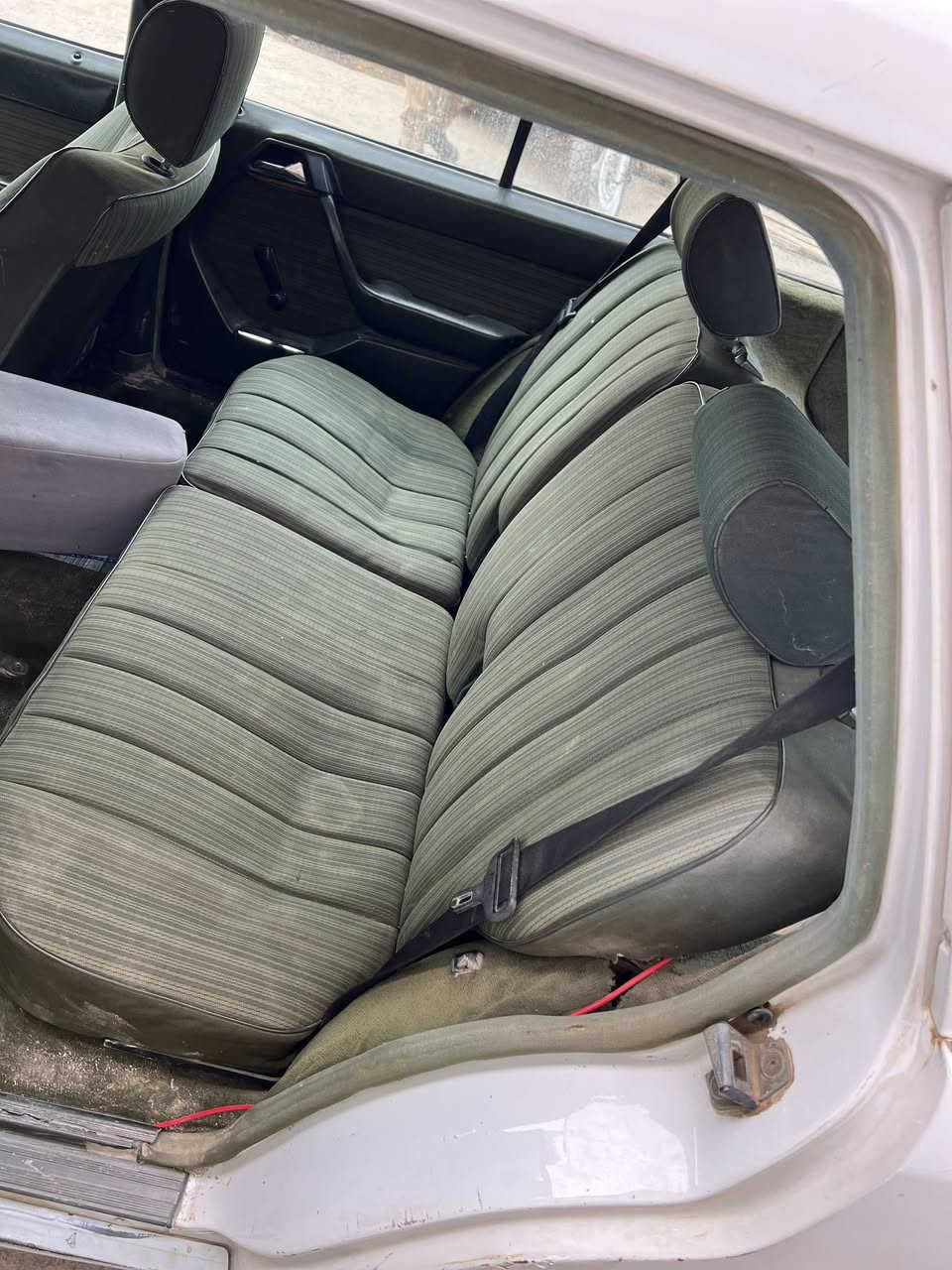 دب ستيشن مديل 89 محرك بطه 3000مكفوله من كير محرك حداديه كله جاهز  للاستفسار ***********
